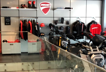 foto unidade Ducati Showroom